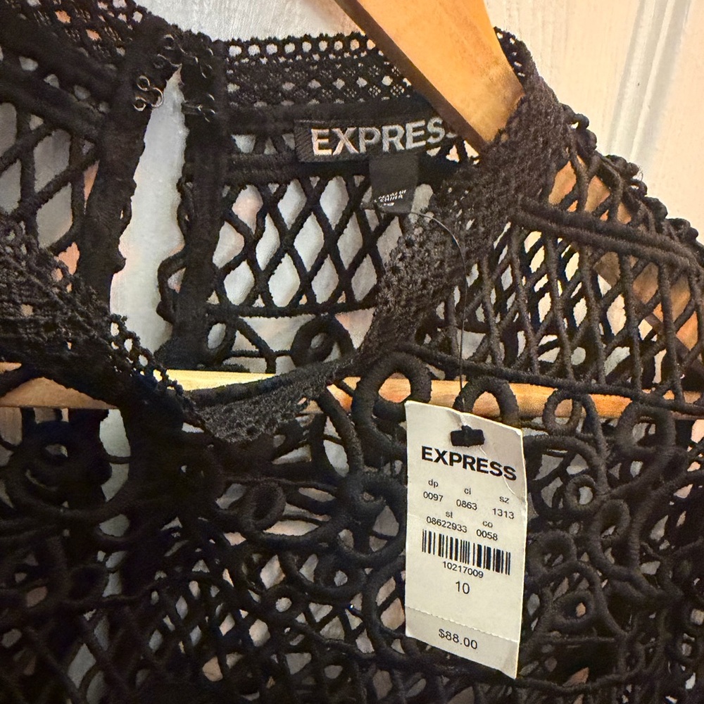 Express Black Crochet Short sleeve top - Picture 5 of 5